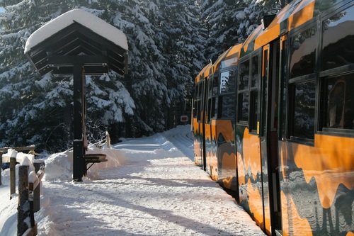 Niederösterreich Bahnen verkürzen Wartezeit aufs Christkind