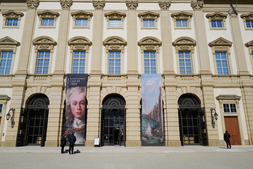 Die "Erste Donau-Dampfschiffahrts-Gesellschaft" wird in Wien gegründet (1829) Die "Erste Donau-Dampfschiffahrts-Gesellschaft" wird in Wien gegründet (1829)