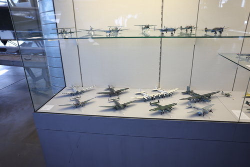 In Le Mans starten 32 Wagen zum ersten Grand-Prix-Rennen der Welt (1906)