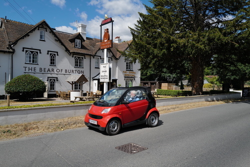 Der millionste VW Käfer läuft in Wolfsburg vom Band (1955)