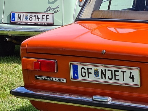 Bob Burman auf Blitzen Benz erreicht am Strand von Daytona (Florida) eine Geschwindigkeit von 228,1 km/h -Weltrekord! (1911)