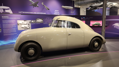 Belgien führt – als letztes Land Europas – die Fahrprüfung ein (1956) Belgien führt – als letztes Land Europas – die Fahrprüfung ein (1956)
