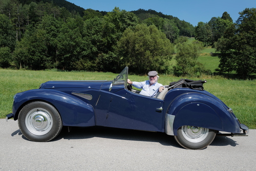 Die Raumsonde Viking 1 der NASA startet auf den Weg zum Mars (1975)