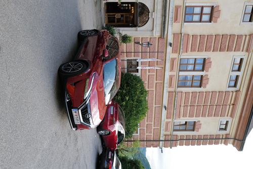 Ferdinand "Ferry" Porsche, der Sohn von Ferdinand Porsche wird in Wiener Neustadt geboren (1909) Ferdinand "Ferry" Porsche, der Sohn von Ferdinand Porsche wird in Wiener Neustadt geboren (1909)