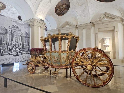 Ferdinand Magellan entdeckt die Philippinen (1521) Ferdinand Magellan entdeckt die Philippinen (1521)