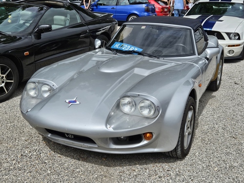 In London wird die Tower Bridge für den Verkehr freigegeben (1894)