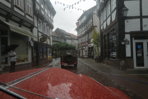 In London wird die Tower Bridge für den Verkehr freigegeben (1894)