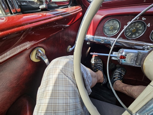 Der Motorenkonstrukteur Karl Maybach, der Sohn Wilhelm Maybachs, wird in Deutz geboren (1879)