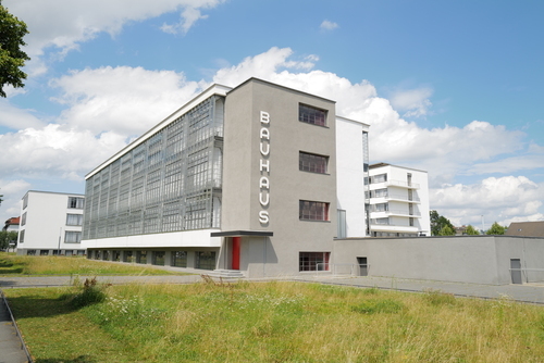 Das Praterstadion (heute Ernst-Happel-Stadion) in Wien wird eröffnet (1931) Das Praterstadion (heute Ernst-Happel-Stadion) in Wien wird eröffnet (1931)