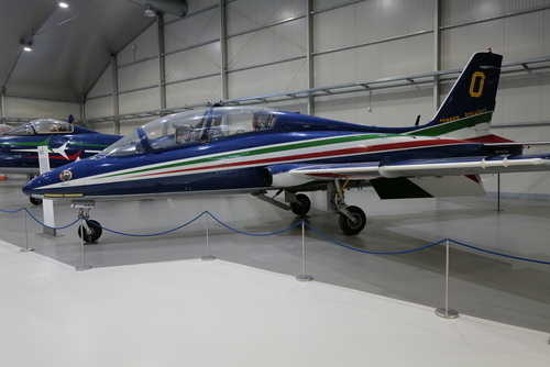 Die Messerschmitt Me 209 stellt einen neuen Geschwindigkeits-Weltrekord von 755,138 km/h auf, der bis 1969 Bestand hat (1939) Die Messerschmitt Me 209 stellt einen neuen Geschwindigkeits-Weltrekord von 755,138 km/h auf, der bis 1969 Bestand hat (1939)