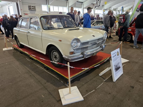 August Horch gründet die nach ihm benannten Motorenwagenwerke in Zwickau (1904)