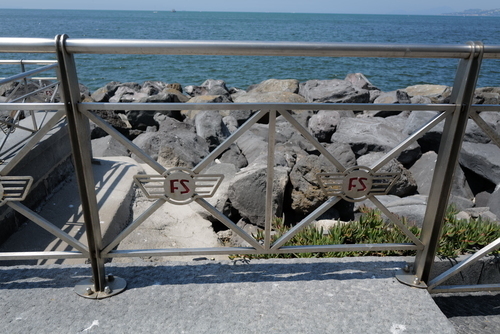 In Le Mans starten 32 Wagen zum ersten Grand-Prix-Rennen der Welt (1906)