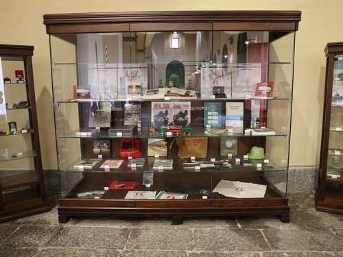 In Le Mans starten 32 Wagen zum ersten Grand-Prix-Rennen der Welt (1906)