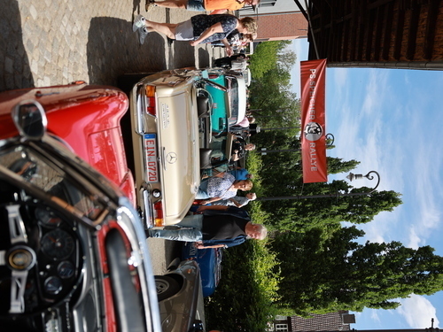 Der Motorenkonstrukteur Karl Maybach, der Sohn Wilhelm Maybachs, wird in Deutz geboren (1879) Der Motorenkonstrukteur Karl Maybach, der Sohn Wilhelm Maybachs, wird in Deutz geboren (1879)