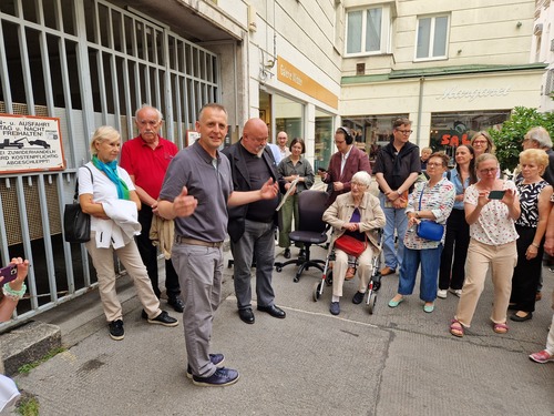 IBM präsentiert die Selectric typewriter, die erste Kugelkopfschreibmaschine (1961)