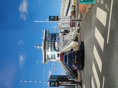 Die Wiener Reichsbrücke wird unter dem Namen Kronprinz-Rudolf-Brücke eingeweiht (1876)