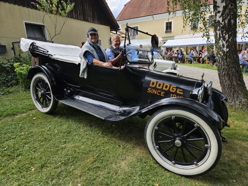 Die Automobilmarke Cadillac wird gegründet (1902) Die Automobilmarke Cadillac wird gegründet (1902)
