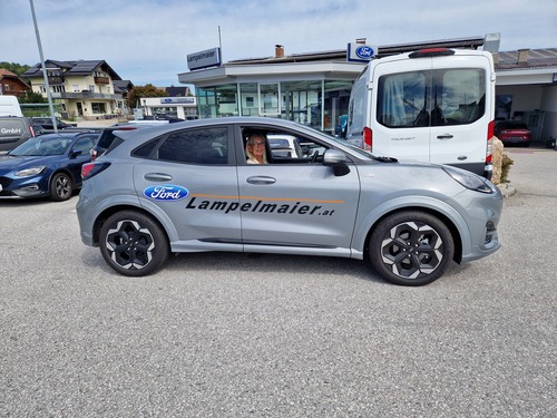 Die erste Folge der Serie "Star Trek" (Raumschiff Enterprise) wird ausgestrahlt (1966)