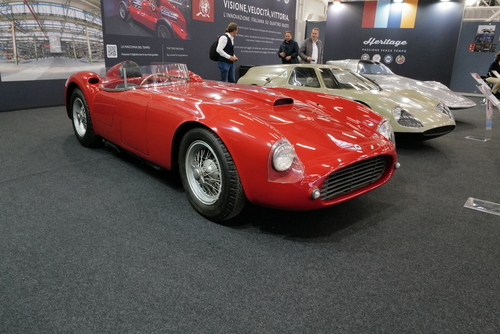 Die erste Lokomotive fährt die Strecke Mürzzuschlag-Payerbach über den Semmering (1853)