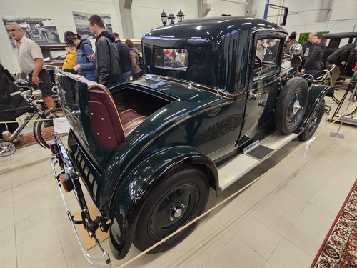 Die Concorde startet zu ihrem ersten Überschallflug von Paris nach New York (1977)