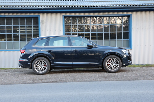 Der Automobilpionier Carl Benz wird in Mühlburg geboren (1844)