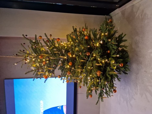 Der dreifache Rallycross-Europameister Franz Wurz wird in Eggern, NÖ geboren (1946)