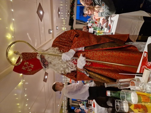 Die letzte Folge von Monty Python's Flying Circus wird auf BBC Two ausgestrahlt (1974)