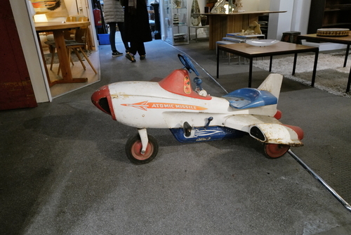 Die Oper "Der Fliegende Holländer" von Richard Wagner wird in Dresden uraufgeführt (1843)