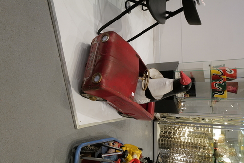 Die Oper "Der Fliegende Holländer" von Richard Wagner wird in Dresden uraufgeführt (1843)