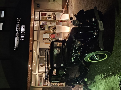 Der Schweizer Oskar Bider überfliegt in einer Blériot XI als erster Mensch die Pyrenäen (1913)