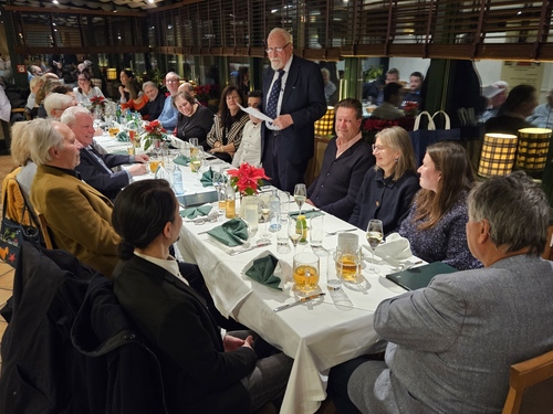 Der Schweizer Oskar Bider überfliegt in einer Blériot XI als erster Mensch die Pyrenäen (1913)