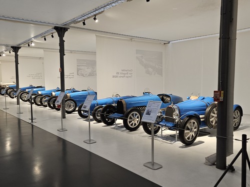 Wolfgang Amadeus Mozart wird in Salzburg geboren (1756)