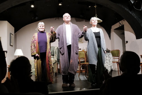 Die Brüder Lumiere lassen in Paris ihren Cinematographen patentieren (1895)