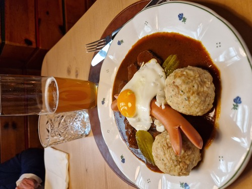 Die Wiener U-Bahn nimmt den Betrieb auf (1978)