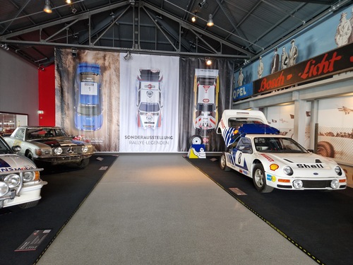 Premiere des Films "Tarzan" mit Johnny Weissmüller (1932)