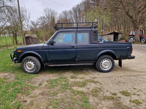 In Wien wird die erste Kinovorstellung in Österreich vor geladenem Publikum gegeben (1896)