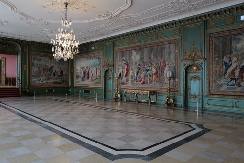 Mike Hawthorn, der erste englische Formel 1 Weltmeister, wird geboren (1929)