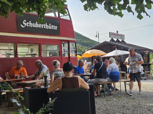 Donnerstag,  6. August 2026