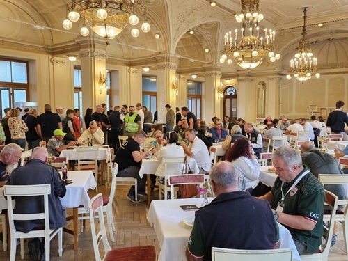 Die Rollfähre Korneuburg-Klosterneuburg wird feierlich eröffnet (1935)